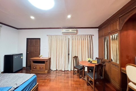 Condo à Bang Na, Bangkok, Thaïlande, 2 chambres  № 163265 - photo 3