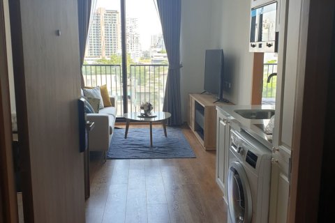 Studio in the Condo in Watthana, Bangkok, Thailand  № 163260 - photo 2