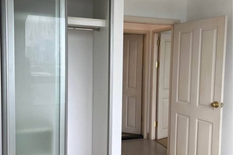 Condo in Bang Kho Laem, Bangkok, Thailand, 2 bedrooms № 146842 - photo 6