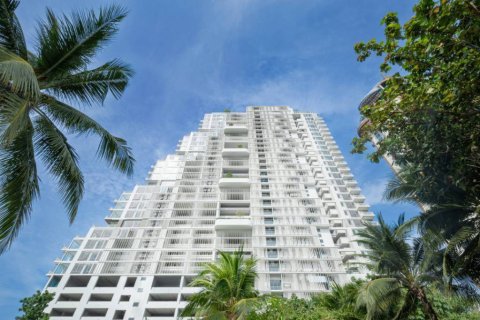 Condo in Hua Hin, Thailand, 2 bedrooms  № 146845 - photo 4