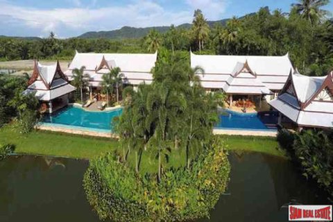 Villa in Ao Nang, Thailand 8 bedrooms № 193784