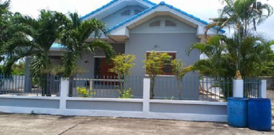 Maison à Chonburi, Thaïlande 3 chambres № 204007