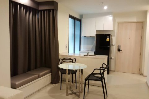 Студия в кондо в Клонг Тоэй, Бангкок, Таиланд № 151587 - фото 5