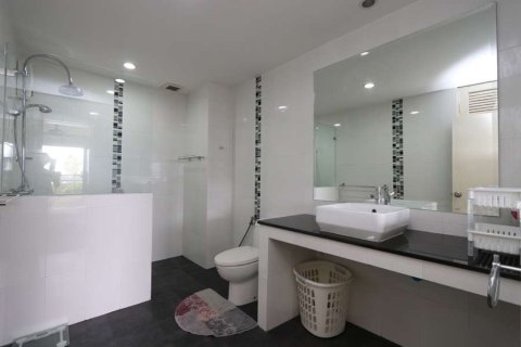 Condo à Chiang Mai, Thaïlande, 3 chambres  № 133340 - photo 16
