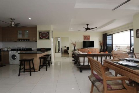 Condo à Chiang Mai, Thaïlande, 3 chambres  № 133340 - photo 3