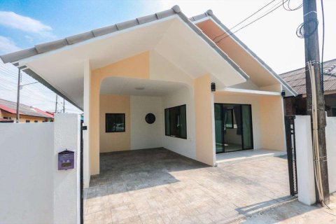 House in Chiang Mai, Thailand 2 bedrooms № 205515 - photo 8