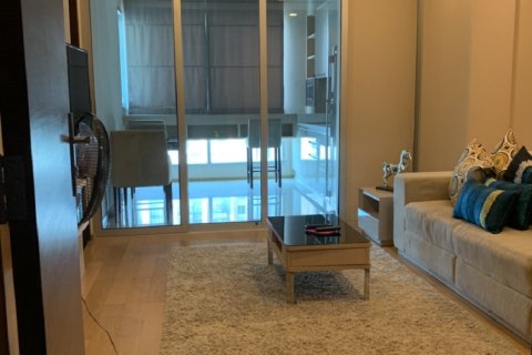 Condo à Watthana, Bangkok, Thaïlande, 1 chambre  № 200570