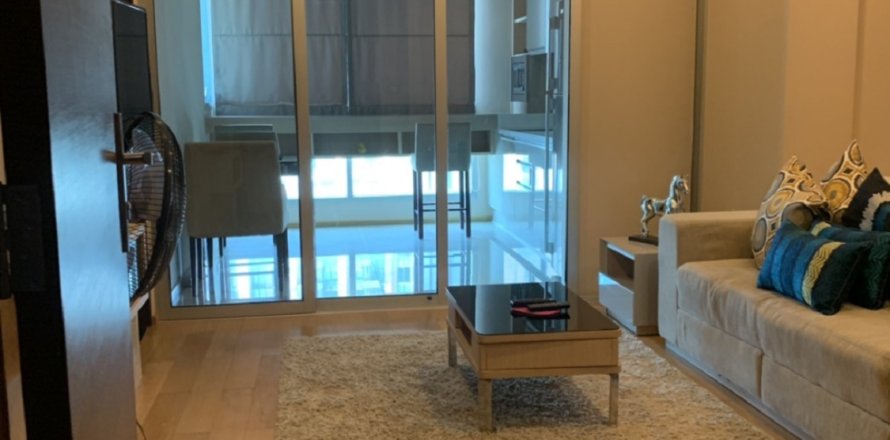 Condo à Watthana, Bangkok, Thaïlande, 1 chambre № 200570