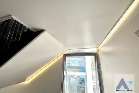 Haus in Din Daeng, Bangkok, Thailand 5 Schlafzimmer № 218777 - Foto 9