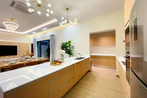 Villa in Phuket, Thailand 3 bedrooms № 179093 - photo 11