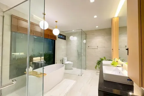Villa in Phuket, Thailand 3 bedrooms № 179093 - photo 22