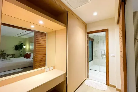 Villa in Phuket, Thailand 3 bedrooms № 179093 - photo 20