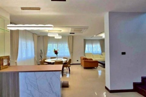 Дом в Паттайе, Таиланд с 5 спальнями  № 150883 - фото 6