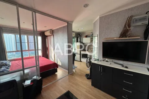 Condominio de 1 dormitorio en Pattaya, Tailandia № 211368 - foto 4