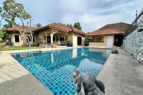 Casa de 3 dormitorios en Pattaya, Tailandia № 211367 - foto 19