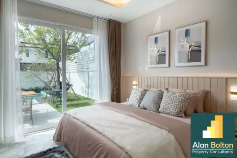 Casa de 7 dormitorios en Pattaya, Tailandia № 211370 - foto 6