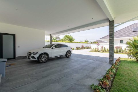 Вилла в Хуа Хине, Таиланд с 4 спальнями  № 161191 - фото 19