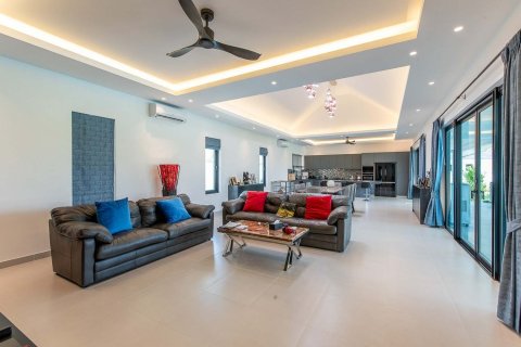 Вилла в Хуа Хине, Таиланд с 4 спальнями  № 161191 - фото 20