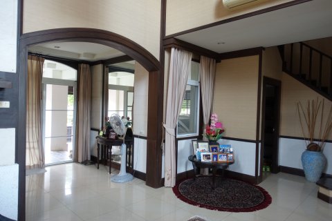 House in Ban Lam Luk Ka, Thailand 4 bedrooms № 161196 - photo 10
