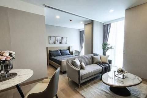 Studio in the Condo in Khlong Toei, Bangkok, Thailand  № 164413