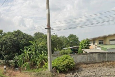 Land in Phra Phutthabat, Thailand 40000 sq.m. № 169202 - photo 4