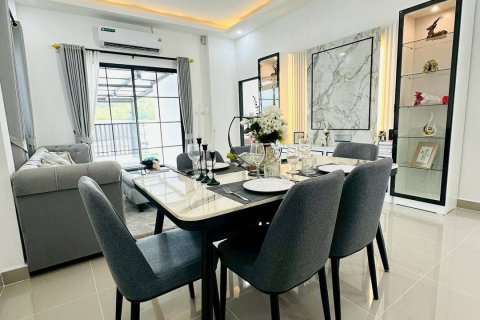 Maison à Pattaya, Thaïlande 3 chambres № 169203 - photo 2