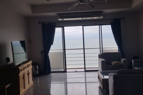 Condo à Pattaya, Thaïlande, 3 chambres № 141011 - photo 2