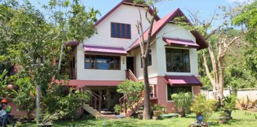 Maison à Phuket, Thaïlande 3 chambres № 192812