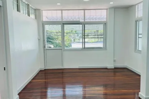 Haus in Watthana, Bangkok, Thailand 4 Schlafzimmer № 215620 - Foto 12