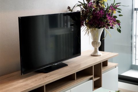 Кондоминиум с 2 спальнями в Пхракханонге, Бангкок, Таиланд № 143824 - фото 2