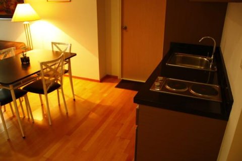 Кондоминиум с 2 спальнями в Бангкоке, Таиланд № 143821 - фото 3