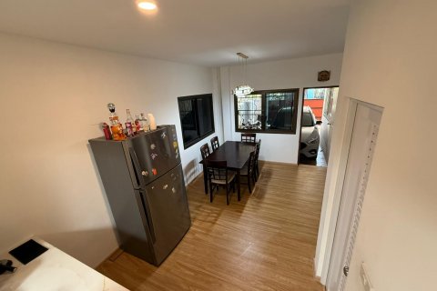 House in Phuket, Thailand 3 bedrooms № 145722 - photo 14