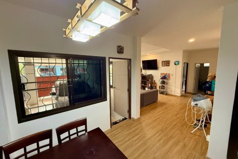 House in Phuket, Thailand 3 bedrooms № 145722 - photo 20