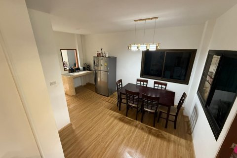 House in Phuket, Thailand 3 bedrooms № 145722 - photo 15