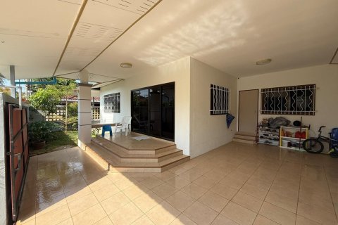 House in Phuket, Thailand 3 bedrooms № 145722 - photo 8
