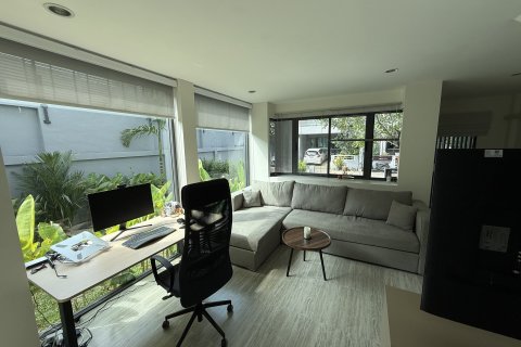 Townhouse in Phuket, Thailand 2 bedrooms № 145660 - photo 5