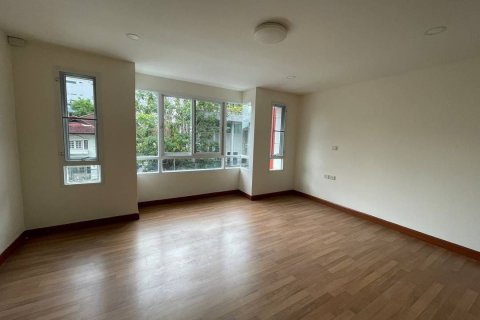 Таунхаус в Ян Наве, Бангкок, Таиланд с 12 спальнями  № 163107 - фото 7