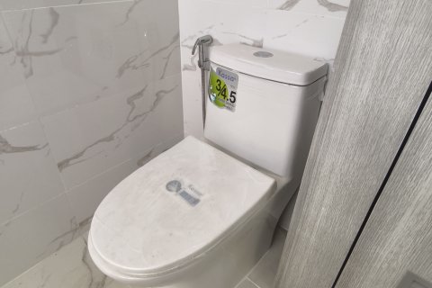 House in Ban Lam Luk Ka, Thailand 3 bedrooms № 163108 - photo 18