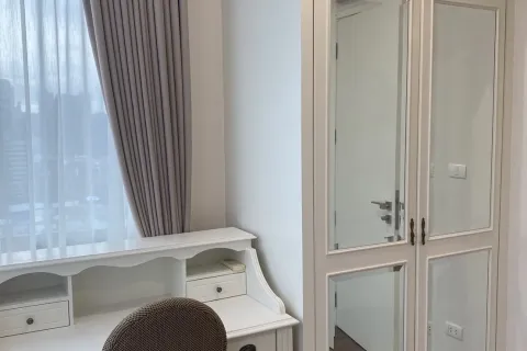 Condo à Phra Khanong, Bangkok, Thaïlande, 2 chambres  № 163109 - photo 8