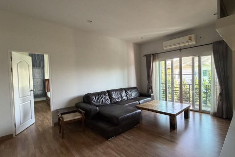 House in Hang Dong, Thailand 4 bedrooms № 163111 - photo 18