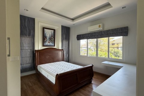 House in Hang Dong, Thailand 4 bedrooms № 163111 - photo 20