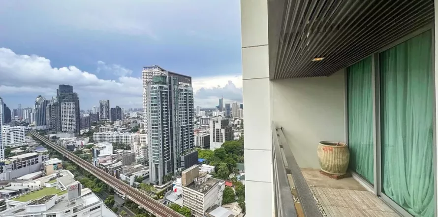 Кондоминиум с 2 спальнями в Ваттхане, Бангкок, Таиланд № 140472