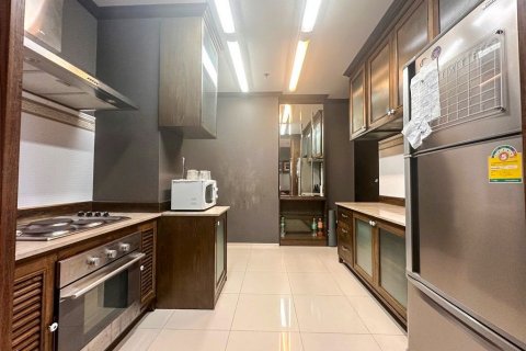 Кондоминиум с 2 спальнями в Ваттхане, Бангкок, Таиланд № 140472 - фото 7