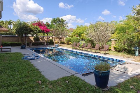 Вилла в Ханг Донге, Таиланд с 4 спальнями  № 158120 - фото 16