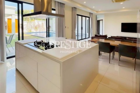 House in Pattaya, Thailand 3 bedrooms № 198141 - photo 8