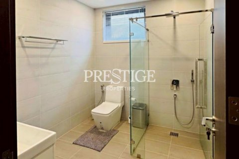 House in Pattaya, Thailand 3 bedrooms № 198141 - photo 16