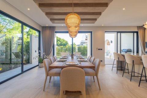 Villa à Phuket, Thaïlande 3 chambres № 164752 - photo 6