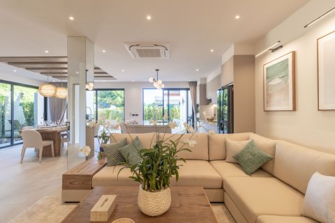 Villa à Phuket, Thaïlande 3 chambres № 164752 - photo 9