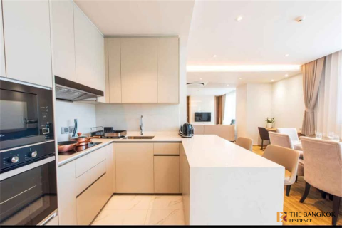 Condo in Bangkok, Thailand, 3 bedrooms № 189898 - photo 5