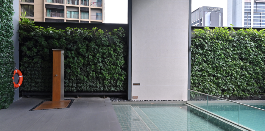 Condo in Bangkok, Thailand, 2 bedrooms  № 189902